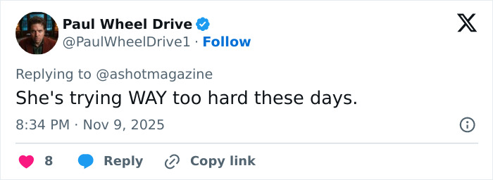 Screenshot of a tweet criticizing Millie Bobby Brown, related to natural breasts and reactions to her low-cut dress. Screenshot of a tweet criticizing Millie Bobby Brown, related to natural breasts and reactions to her low-cut dress.