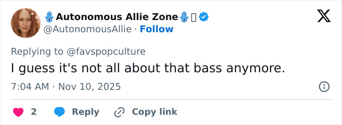 Screenshot of a tweet reacting to Meghan Trainor's new look referencing she lost her bass with a humorous tone. Screenshot of a tweet reacting to Meghan Trainor's new look referencing she lost her bass with a humorous tone.