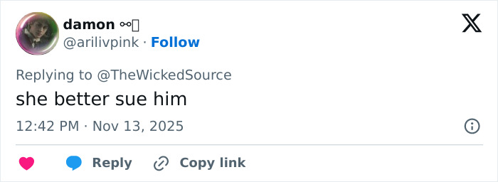 Screenshot of a social media reply reacting to the fan who attacked Ariana Grande at premiere facing backlash online. Screenshot of a social media reply reacting to the fan who attacked Ariana Grande at premiere facing backlash online.