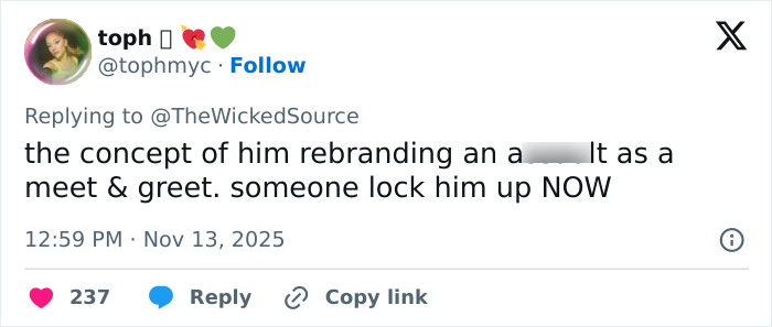 Fan who attacked Ariana Grande at premiere faces swift backlash online in a social media reply on Twitter. Fan who attacked Ariana Grande at premiere faces swift backlash online in a social media reply on Twitter.