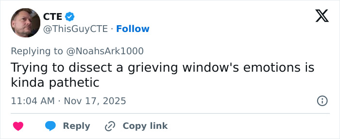 Tweet from user CTE reacting to grief and acting emotions with skepticism about acting gestures while crying. Tweet from user CTE reacting to grief and acting emotions with skepticism about acting gestures while crying.