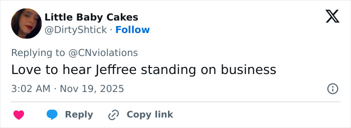 Tweet from user Little Baby Cakes expressing support for Jeffree amid backlash for comments on pro-trans parents. Tweet from user Little Baby Cakes expressing support for Jeffree amid backlash for comments on pro-trans parents.