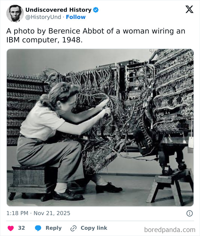 Woman in 1948 wiring an IBM computer, a fascinating photo revealing moments lost to time in early computing history.
