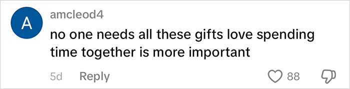 Screenshot of a comment discussing backlash over consumerism and an excessive amount of gifts given to kids by a mom going viral.