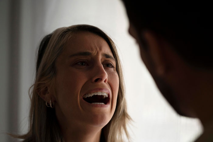 “Always Play Along”: 40 Women Reveal The Strict Rules Of Girl Code That They’ll Never Break 