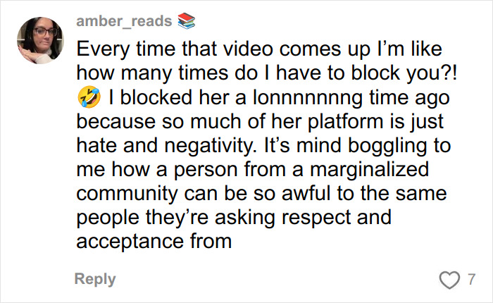 Screenshot of a comment by amber_reads criticizing negativity towards romantasy book readers online.