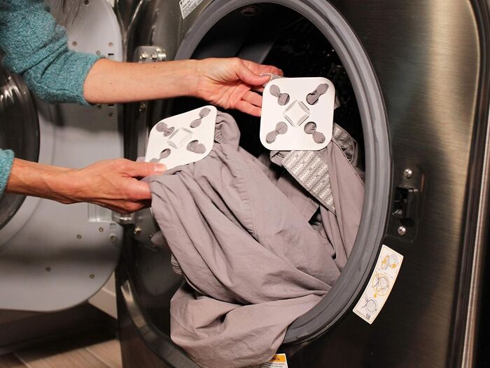  Your Washing Machine Would Like To Formally Apologize For Its Habit Of Twisting Your Bedsheets Into A Single, Angry, Still-Damp Knot, And Its Peace Offering Is A Sheet Detangler 