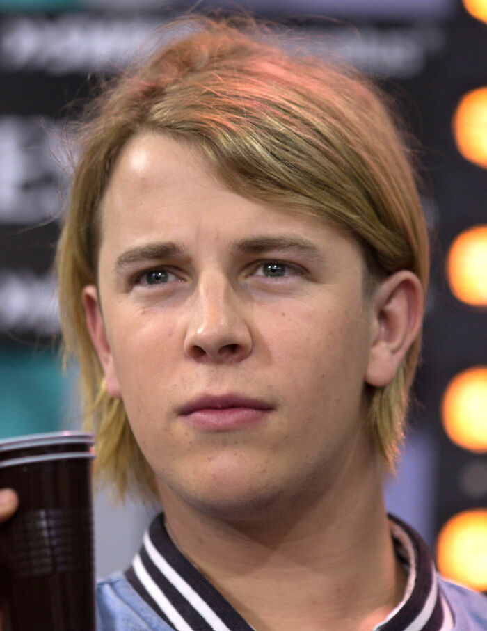 Singer Songwriter Tom Odell, 35