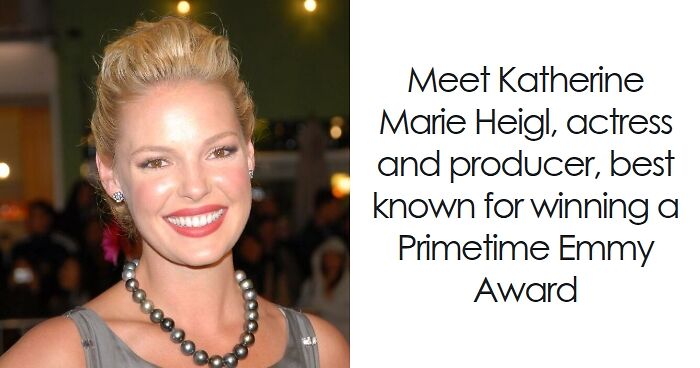 Katherine Heigl smiling at an event, wearing pearl necklace, highlighting her bio and career achievements.