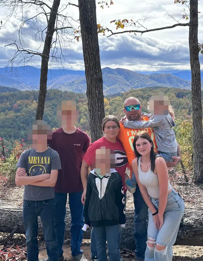 Mom Of Teen Victim Questions Bizarre Sleeping Arrangement With Stepbrother Now Eyed In Cruise Tragedy Mom Of Teen Victim Questions Bizarre Sleeping Arrangement With Stepbrother Now Eyed In Cruise Tragedy