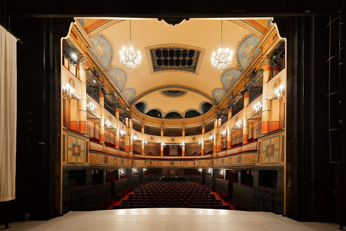 I've Photographed All The Most Beautiful Theatres And Concert Halls In Paris (31 Pics) I've Photographed All The Most Beautiful Theatres And Concert Halls In Paris (31 Pics)