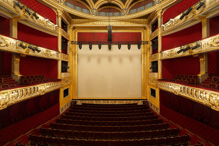 I Photographed The Most Beautiful Theatres And Concert Halls In Paris (31 Pics) I Photographed The Most Beautiful Theatres And Concert Halls In Paris (31 Pics)