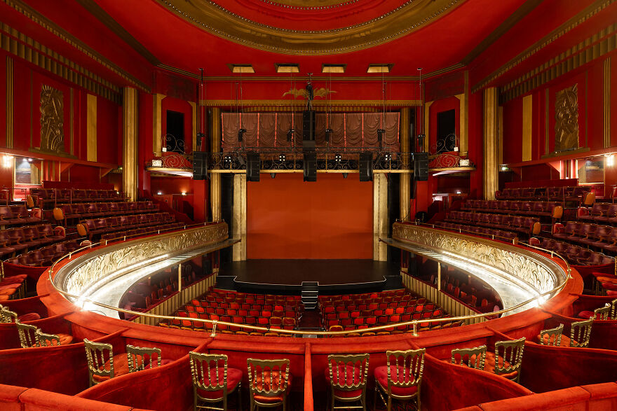 I've Photographed All The Most Beautiful Theatres And Concert Halls In Paris. [31 Pics]