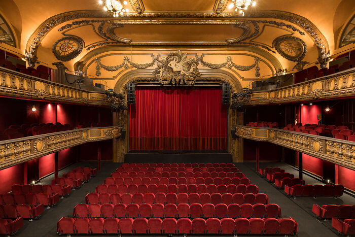 I've Photographed All The Most Beautiful Theatres And Concert Halls In Paris (31 Pics) I've Photographed All The Most Beautiful Theatres And Concert Halls In Paris (31 Pics)