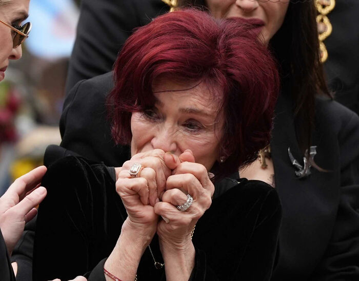 Sharon Osbourne emotional and tearful, revealing voicemail left by Donald Trump about Ozzy in a public setting. Sharon Osbourne emotional and tearful, revealing voicemail left by Donald Trump about Ozzy in a public setting.