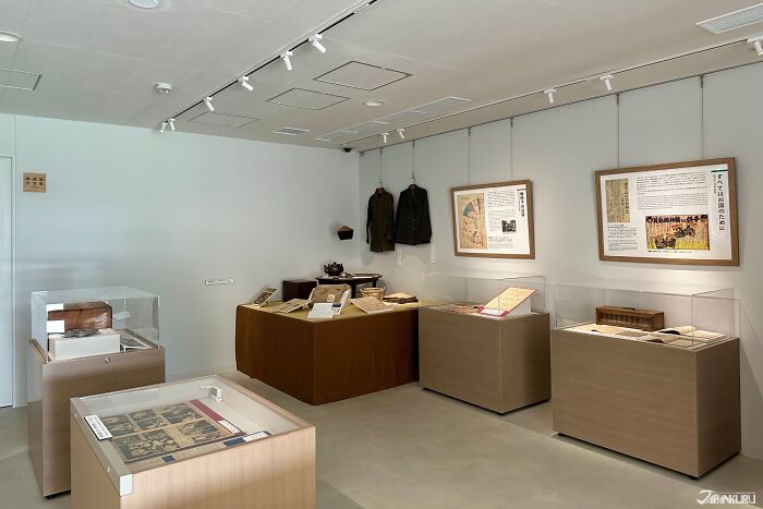 We Visited Tokyo’s Tiny “Time Machine” Museum In Ueno — Here’s Why It’s The Best 300 Yen You'll Spend In Japan We Visited Tokyo’s Tiny “Time Machine” Museum In Ueno — Here’s Why It’s The Best 300 Yen You'll Spend In Japan