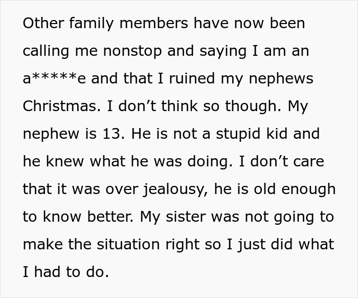 Text describing a woman took back nephew’s Christmas gift after a family dispute over jealousy and behavior.