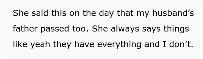 Text quote about a woman giving her brother a papaya as a birthday gift and calling him cheap for not paying bills. Text quote about a woman giving her brother a papaya as a birthday gift and calling him cheap for not paying bills.