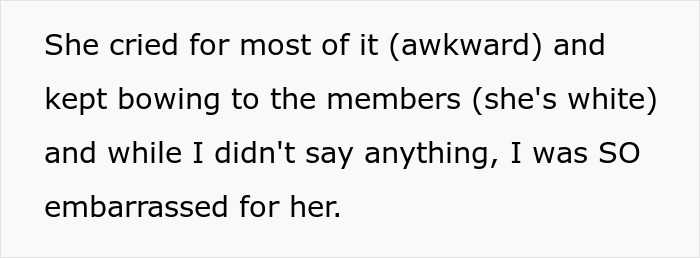 Text excerpt about a girl fangirling over a K-Pop band and her boyfriend feeling embarrassed during the event.