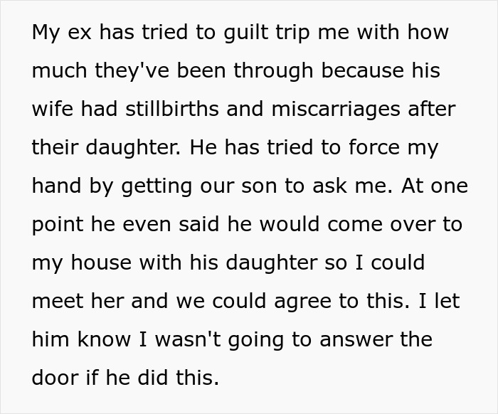 Text showing a woman's statement about her ex trying to guilt trip her and force babysitting his affair child. Text showing a woman's statement about her ex trying to guilt trip her and force babysitting his affair child.