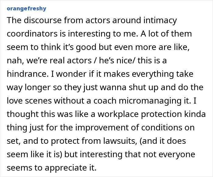 Text post discussing actors’ mixed views on intimacy coordinators and workplace protection during love scenes on set. Text post discussing actors’ mixed views on intimacy coordinators and workplace protection during love scenes on set.