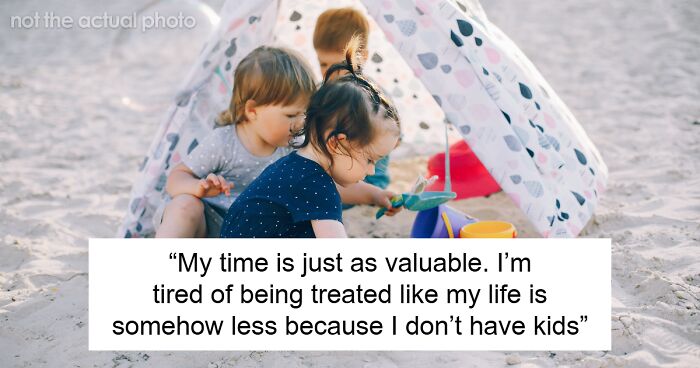 “I’m Going To Call The Police”: Childfree Woman Refuses To Babysit 4 Kids On Family Vacation