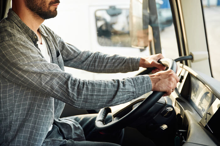 48 Of The Most Chilling True Stories That Might Send Shivers Down Your Spine