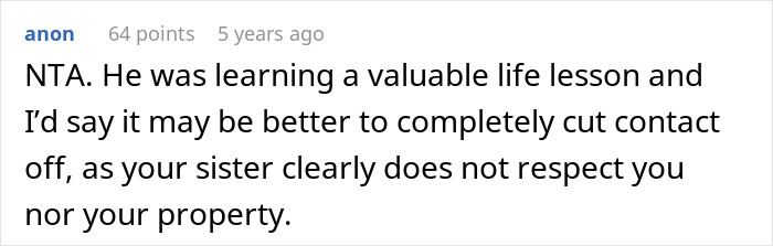 Screenshot of an online discussion about a woman who took back her nephew’s Christmas gift, sharing opinions on respect and boundaries.