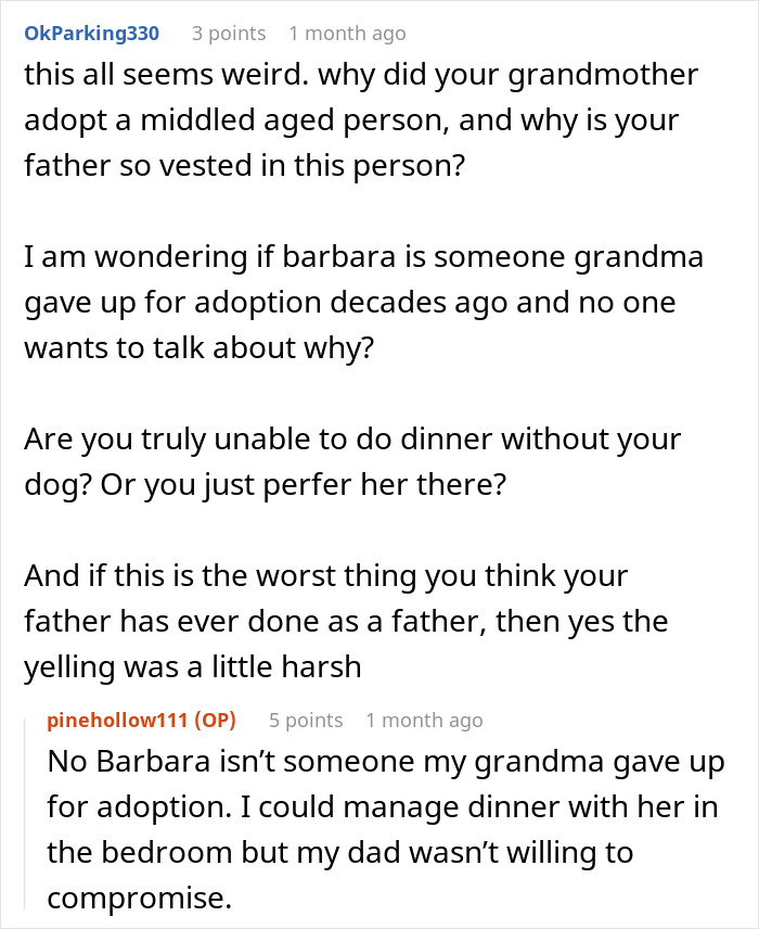 Screenshot of a conversation discussing family drama involving a woman and her service dog during Thanksgiving. Screenshot of a conversation discussing family drama involving a woman and her service dog during Thanksgiving.