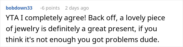 Comment from user bobdown33 expressing agreement that a lovely piece of jewelry is a great Christmas gift. Comment from user bobdown33 expressing agreement that a lovely piece of jewelry is a great Christmas gift.