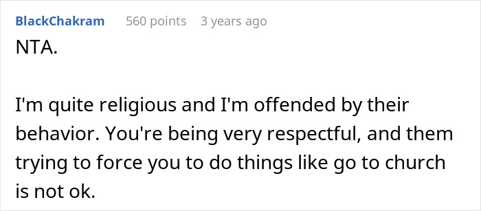 Comment discussing son’s girlfriend sleeping in a different room and conflicts over praying and church attendance.