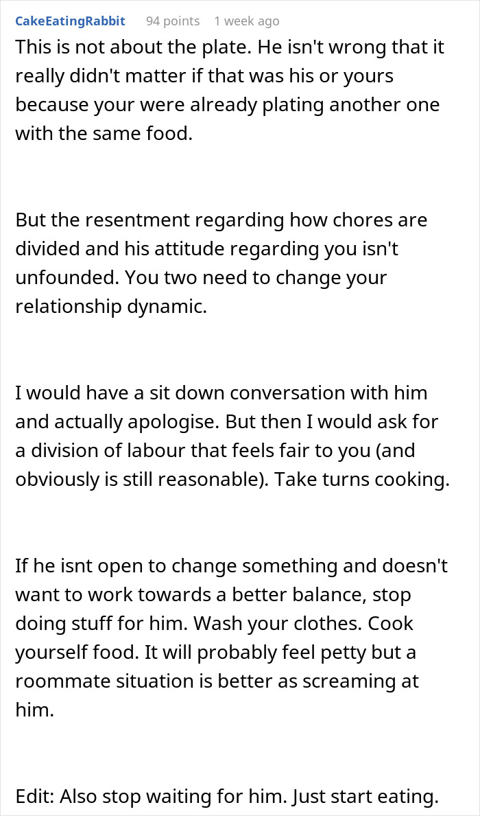 Text advice on relationship chores and dinner expectations, addressing division of labor and changing dynamics. Text advice on relationship chores and dinner expectations, addressing division of labor and changing dynamics.