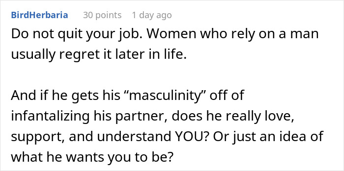 Comment urging women not to quit jobs after husband’s promotion, discussing gender roles and relationship support.
