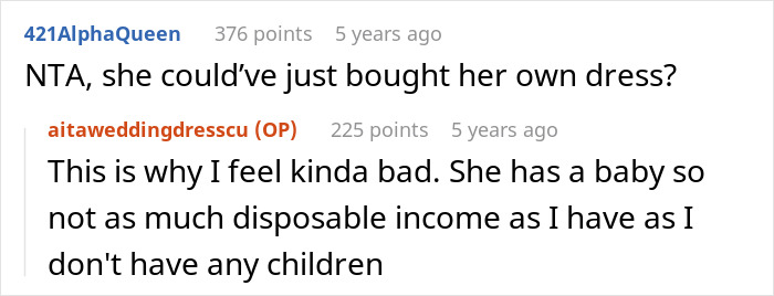 Online discussion about sister's reaction to woman remaking her wedding dress instead of giving it to her.