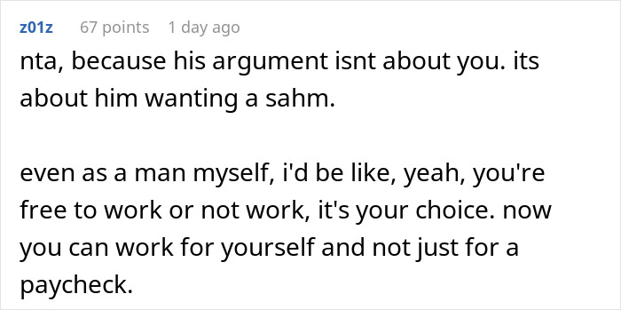 Comment discussing a woman refusing to quit job after husband's promotion, touching on gender roles and personal choice.
