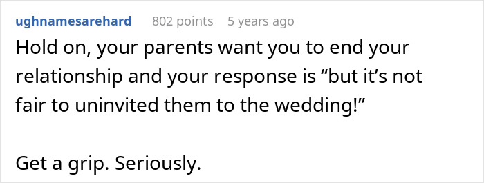 Text post discussing a bride’s family wanting to call off the wedding after fiancé threatens legal action involving her brother. Text post discussing a bride’s family wanting to call off the wedding after fiancé threatens legal action involving her brother.