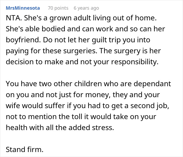 Reddit comment advising against paying for daughter's surgeries, emphasizing financial responsibility and family support. Reddit comment advising against paying for daughter's surgeries, emphasizing financial responsibility and family support.