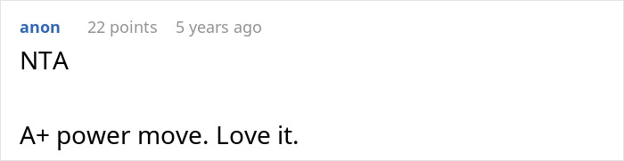 Screenshot of an online comment praising a power move, related to mom and daughter name change conflict and going no contact.