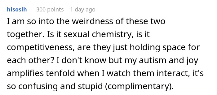 Screenshot of a social media comment discussing the bizarre interaction between Cynthia Erivo and Ariana Grande. Screenshot of a social media comment discussing the bizarre interaction between Cynthia Erivo and Ariana Grande.