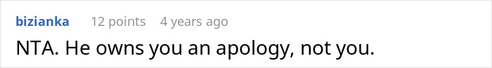 Screenshot of an online comment discussing a selfish dad demanding an apology after ruining a daughter’s Christmas memory.