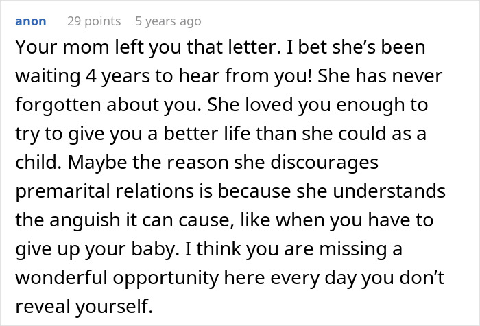 Text post from user anon urging a woman wanting to reunite with her bio family to reveal herself despite threats from adoptive parents. Text post from user anon urging a woman wanting to reunite with her bio family to reveal herself despite threats from adoptive parents.