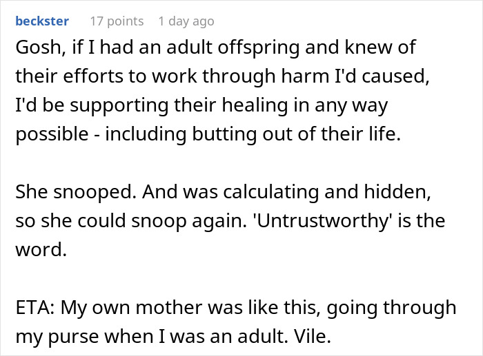 Text post discussing a woman feeling betrayed and untrusting after her mom spied on her therapy sessions.