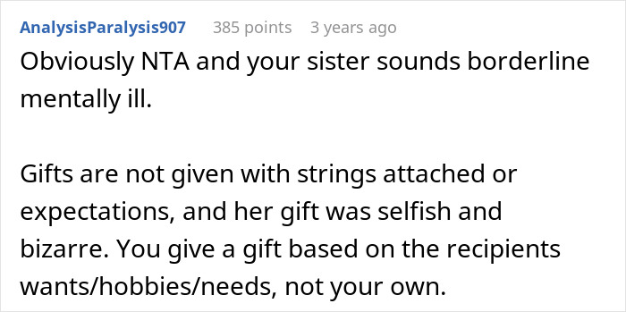 Screenshot of a Reddit comment discussing a looks-obsessed lady giving her 30YO sister a plastic-surgery gift card. Screenshot of a Reddit comment discussing a looks-obsessed lady giving her 30YO sister a plastic-surgery gift card.