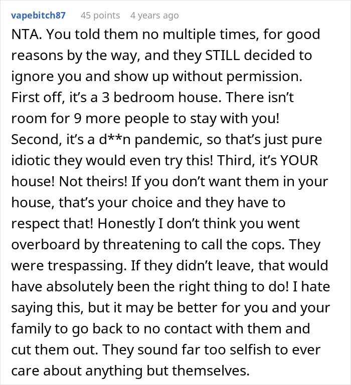 Family tries to surprise man on Christmas by arriving at 1 a.m., leading to conflict and them getting kicked out instead. Family tries to surprise man on Christmas by arriving at 1 a.m., leading to conflict and them getting kicked out instead.