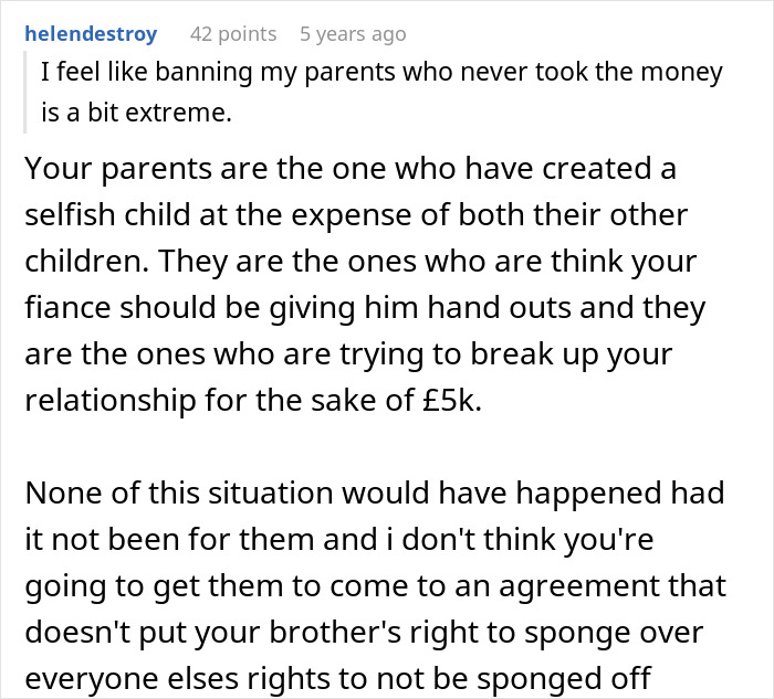 Reddit comment discussing bride’s family conflict after fiancé threatens legal action involving her brother. Reddit comment discussing bride’s family conflict after fiancé threatens legal action involving her brother.