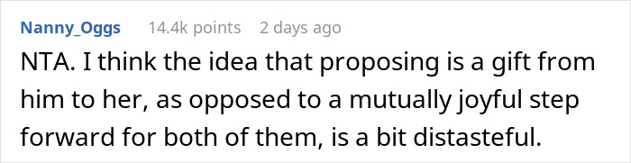 Screenshot of a Reddit comment criticizing the idea that a marriage proposal counts as a Christmas gift. Screenshot of a Reddit comment criticizing the idea that a marriage proposal counts as a Christmas gift.