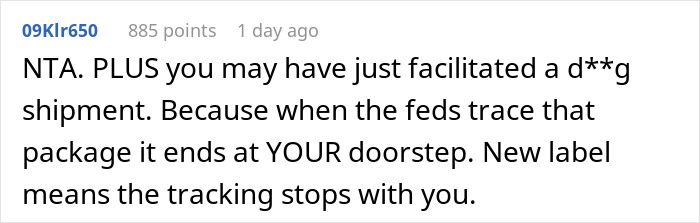 Screenshot of an online comment discussing wrong package delivery and responsibility to return shipments at recipient’s cost.