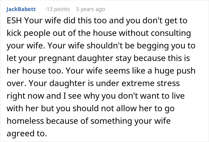 Pregnant Daughter Decides To Put Dad’s Cat In A Shelter Because Of Her Baby’s Safety, Gets Kicked Out Pregnant Daughter Decides To Put Dad’s Cat In A Shelter Because Of Her Baby’s Safety, Gets Kicked Out