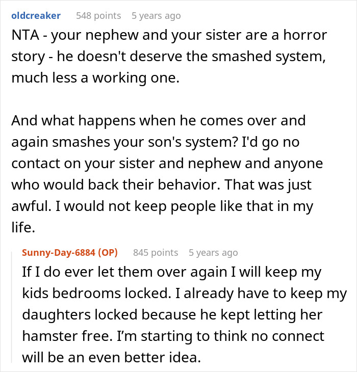 Commenter discussing woman who took back nephew’s Christmas gift due to his destructive behavior at her home.