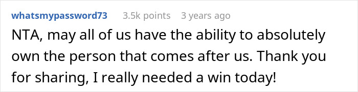 Screenshot of a Reddit comment praising a woman called poor by stepdad who gave stepsiblings cars and cash without flexing wealth. Screenshot of a Reddit comment praising a woman called poor by stepdad who gave stepsiblings cars and cash without flexing wealth.